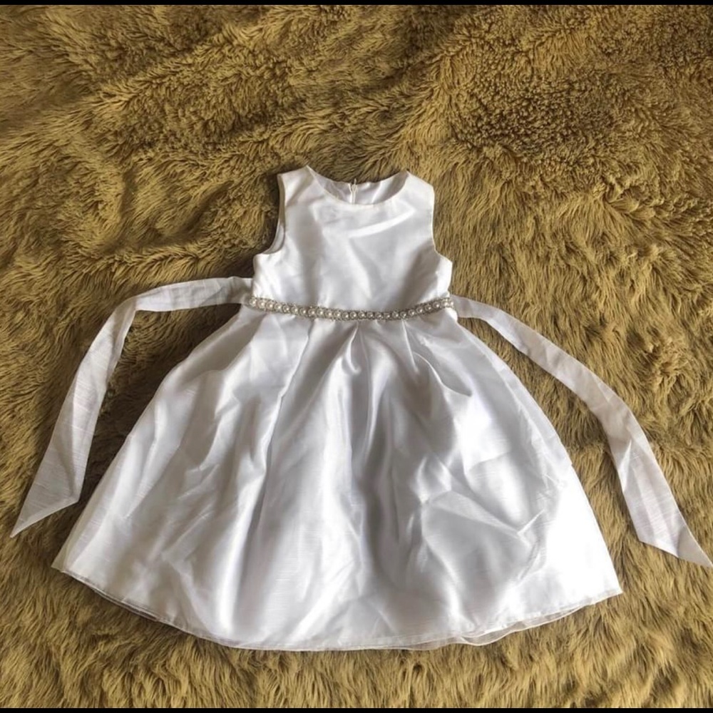 2/$30⭐️ White Party Dress Girls 6x